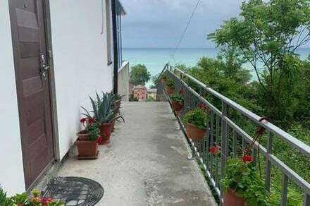 Гостевой дом «Вернисаж»