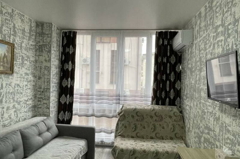 Студия на Чкалова