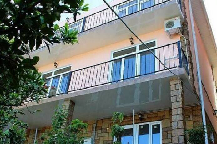 Частный дом «Бриз»