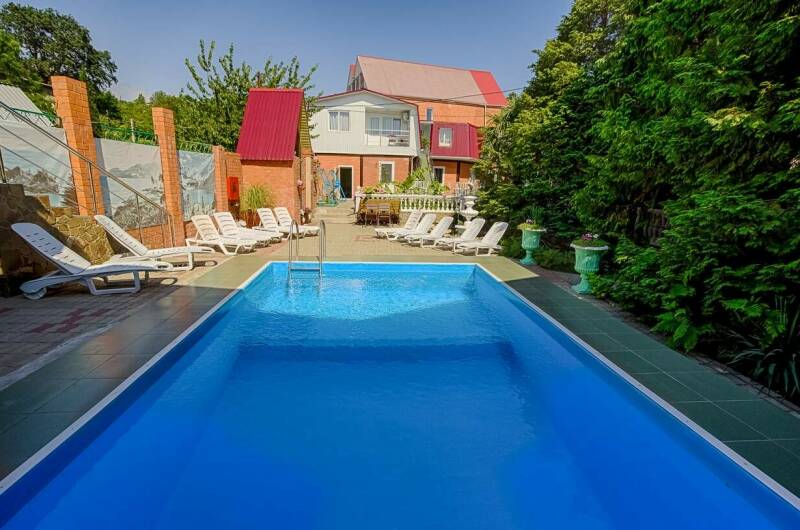 Отель «Лазурный»