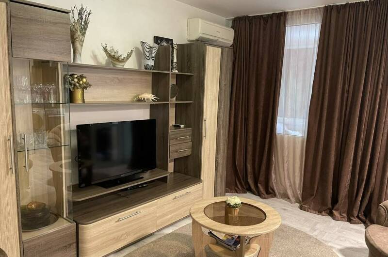 Квартира-студия в самом центре