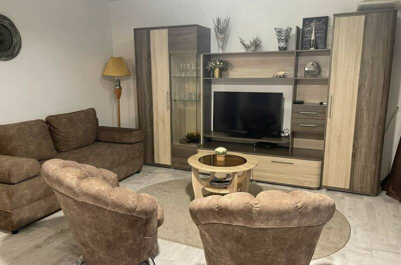 Квартира-студия в самом центре