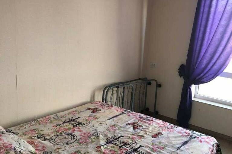 Однокомнатная квартира на Изумрудной