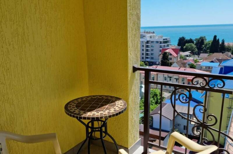 2-х комнатная квартира с видом на море