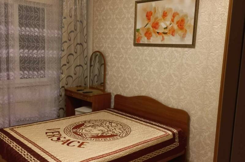 Двухкомнатная квартира на Победы 124