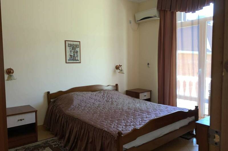 Частное домовладение «Ливадия»