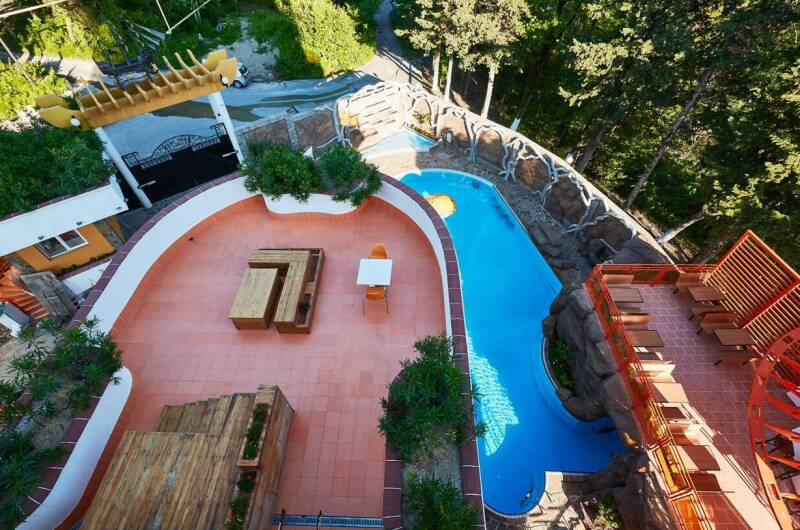 Отель «Deesa»