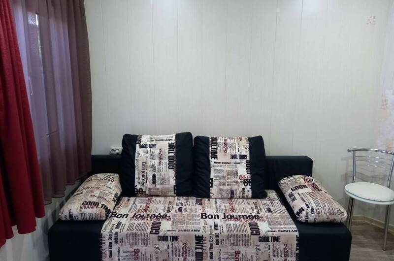 Студия со своим двориком