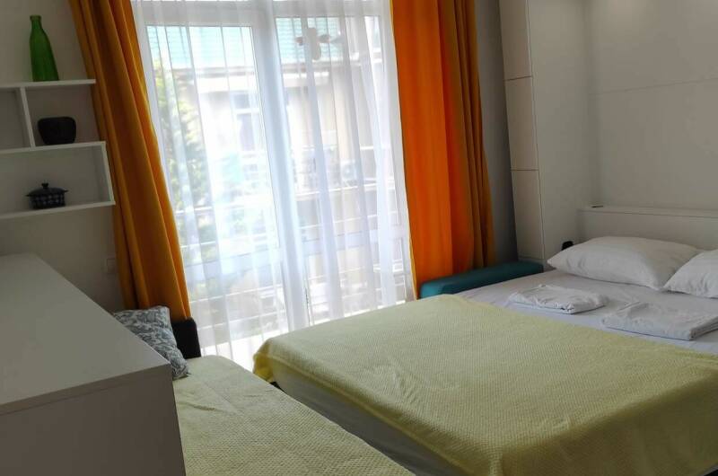 Студия на 3 человека в АК «Солнечный»