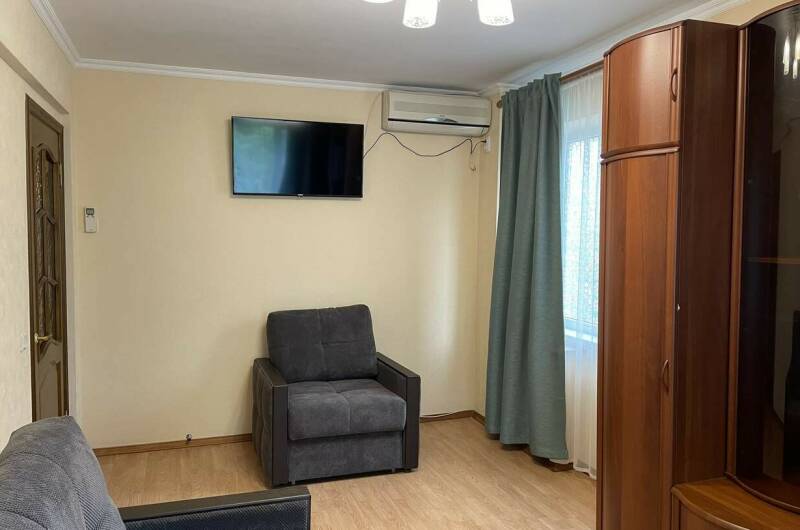 Двухкомнатная квартира на Победы 65