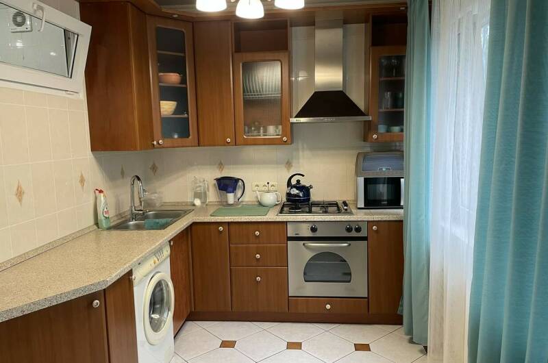 Двухкомнатная квартира на Победы 65