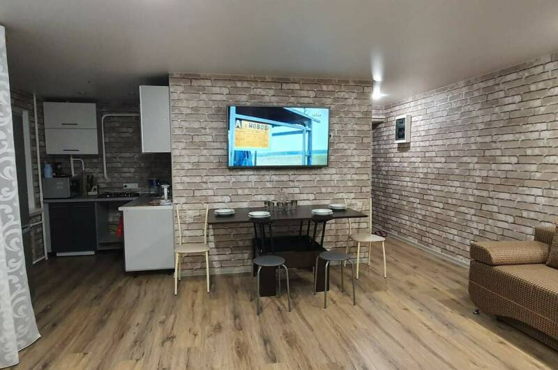 3-х комнатная квартира на Лазарева