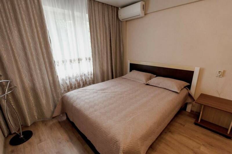 2-х комнатная квартира в центре