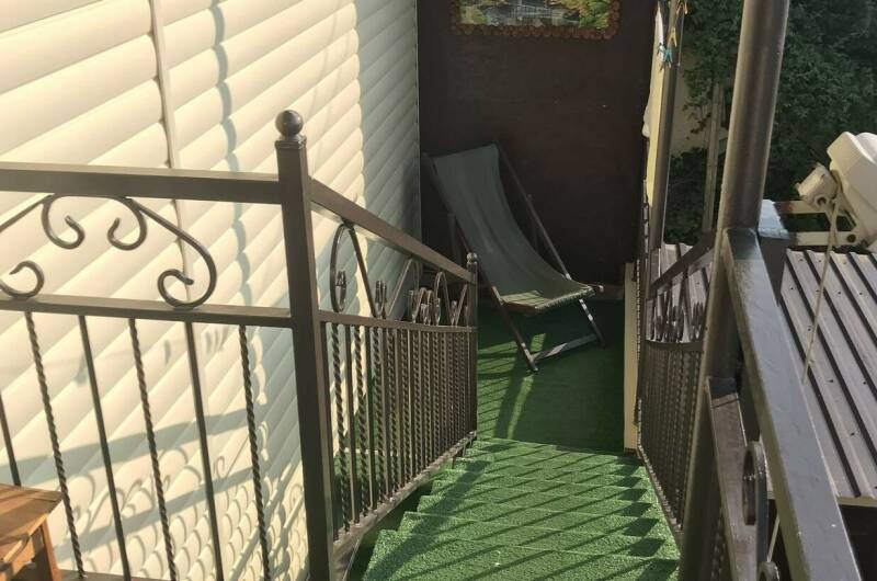 Этаж по ключ с отдельным входом