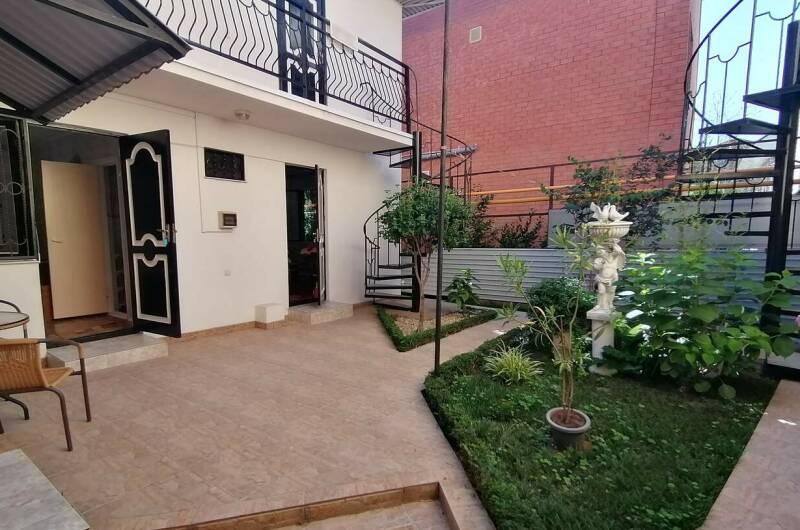 Гостевой дом у самого моря «Свирель»