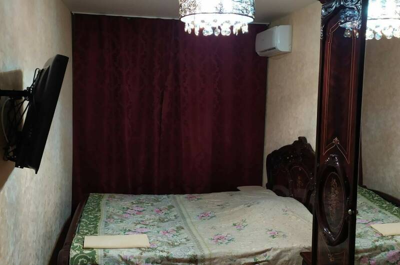 Трёхкомнатная квартира в центре Лазаревского