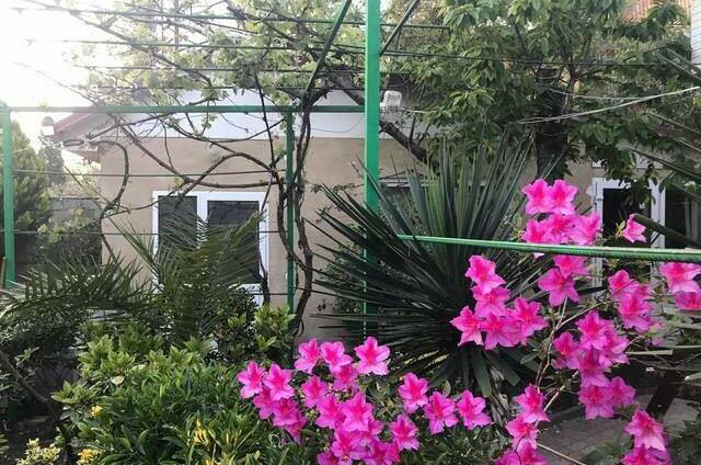 Частный дом «Любимый дворик»