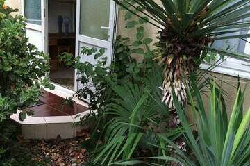 Частный дом «Любимый дворик»