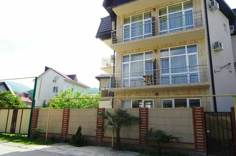 Гостевой дом «Майский»