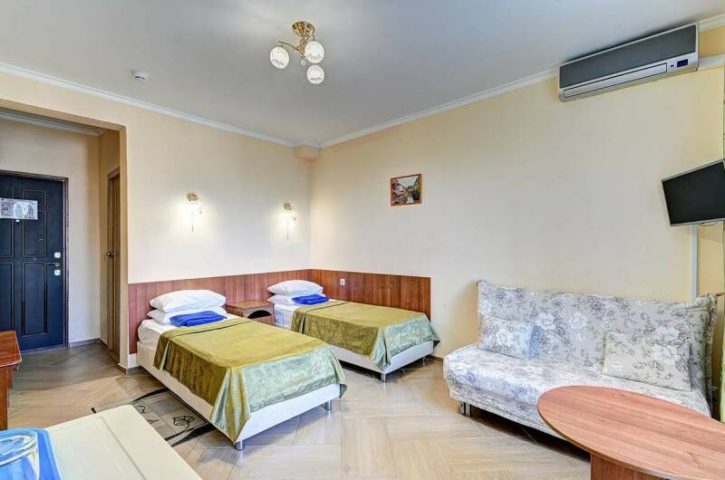 Отель «Hotel Viamond»