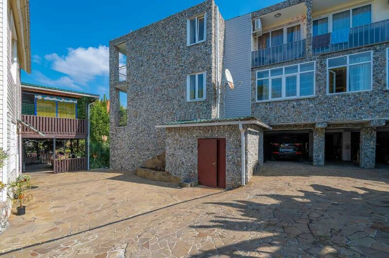 Отель «Hotel Viamond»