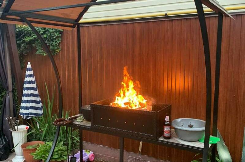 Домик для гостей на Богдана Хмельницкого