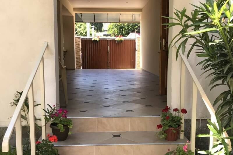 Гостевой дом «Адениум»