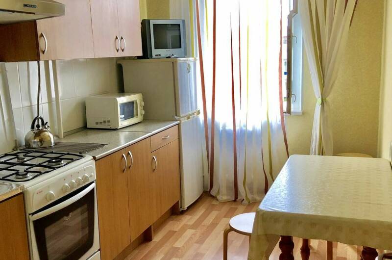 Однокомнатная квартира на Победы 111