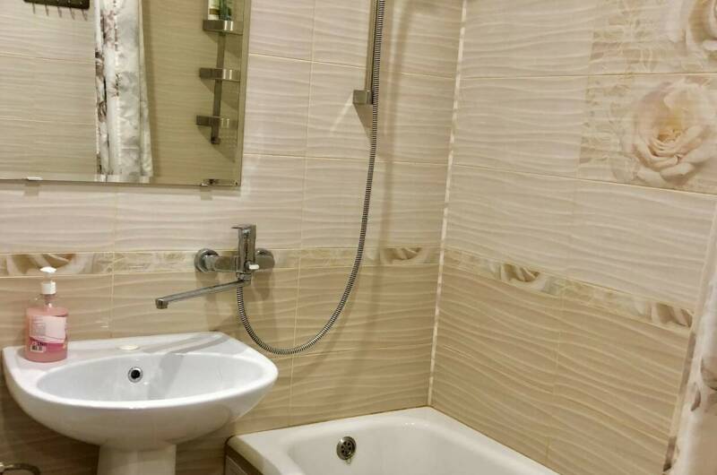 Однокомнатная квартира на Победы 111