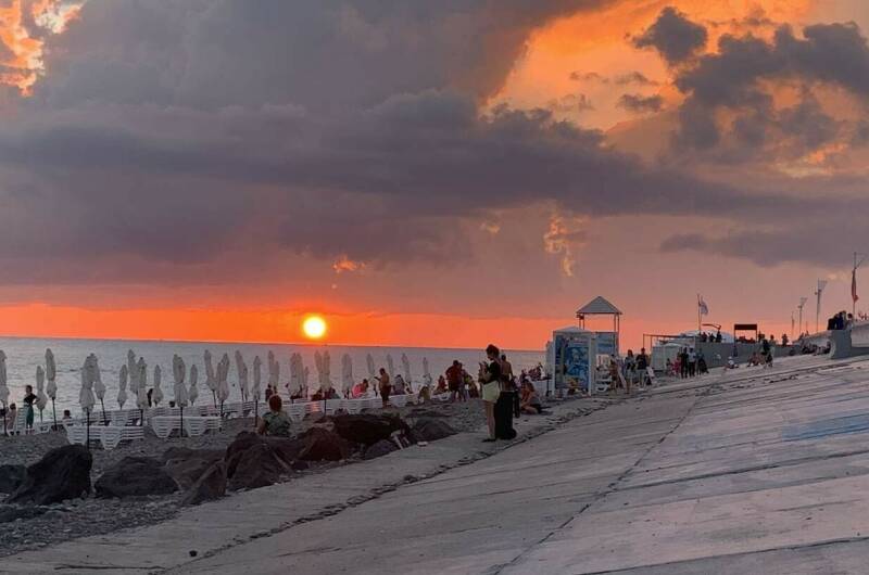 Апартаменты у моря «Арт Лайт Сити»