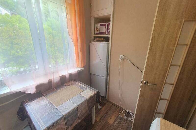 Однокомнатная квартира на Победы 191