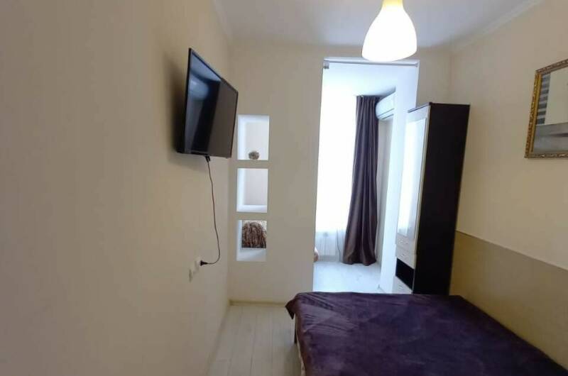 Двухкомнатная квартира на Станиславского