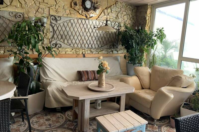 Эллинг у моря