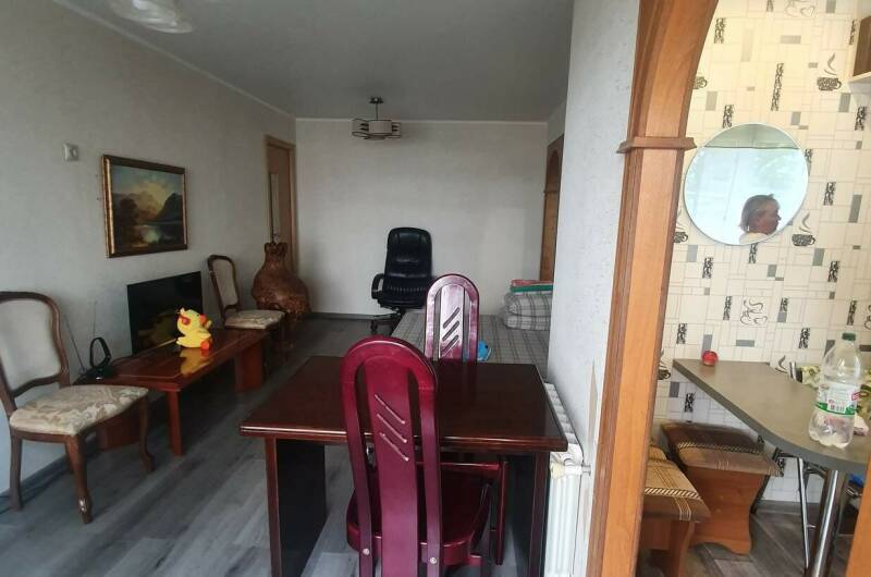 Трёхкомнатная квартира на Лазарева 80