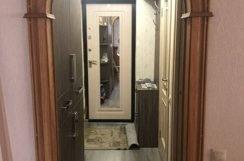 Трёхкомнатная квартира на Лазарева 80