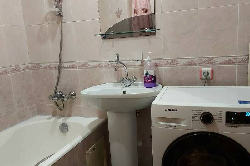 Двухкомнатная квартира на Победы 152