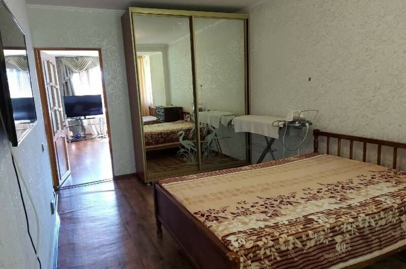 Двухкомнатная квартира на Победы 152