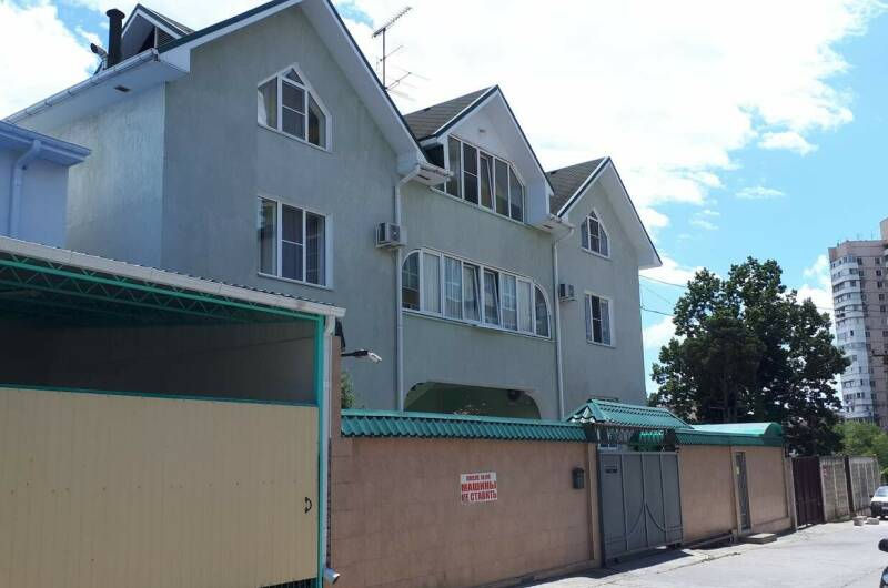 Гостевой дом на Изумрудной