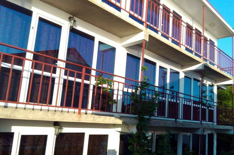 Гостевой дом «Бирюзовая Бездна»