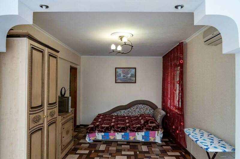 Однокомнатная квартира на Лазарева