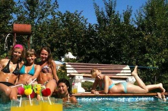 Частный отель «Вишневка»