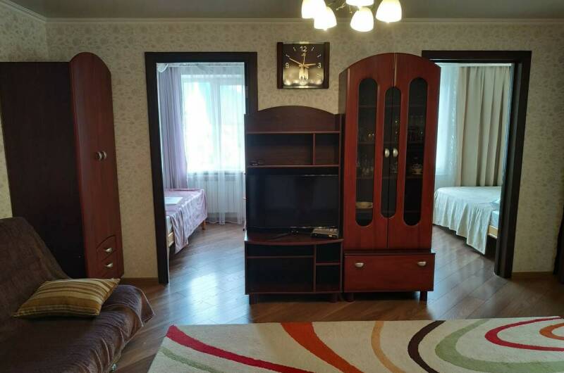 Двухкомнатная квартира на Победы 77