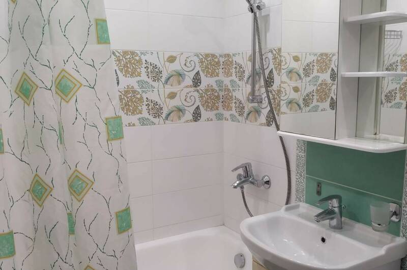 Двухкомнатная квартира на Победы 77