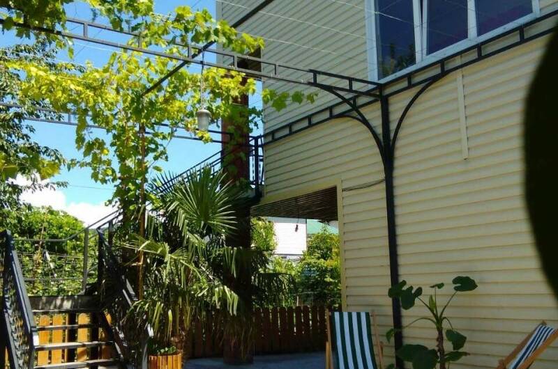 Гостевой дом «VineHouse»