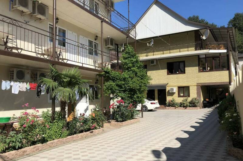 Частный сектор «Дом у реки»