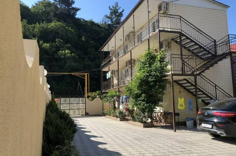 Частный сектор «Дом у реки»