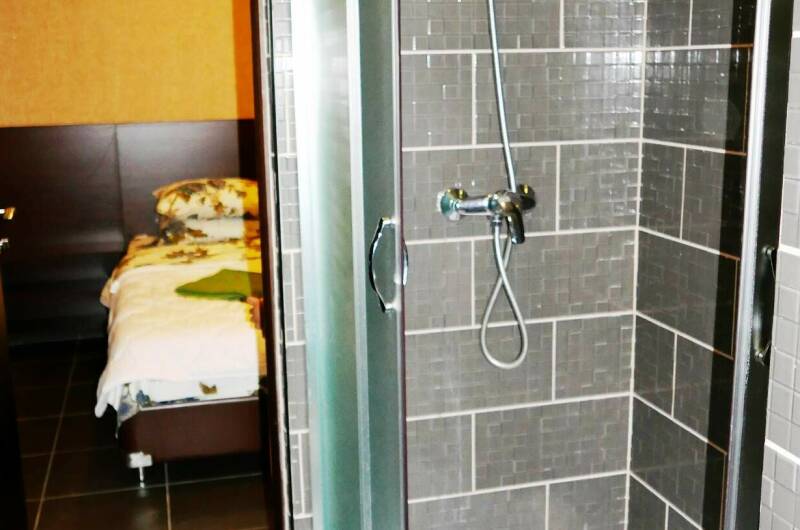 Апартаменты в парк-кафе «Пингвин»