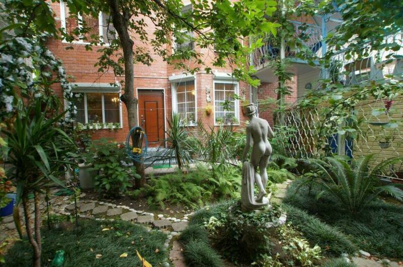 Гостевой дом «Райский уголок»