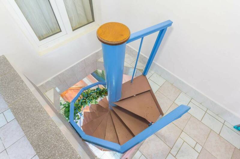 Эллинг «Ариэль»