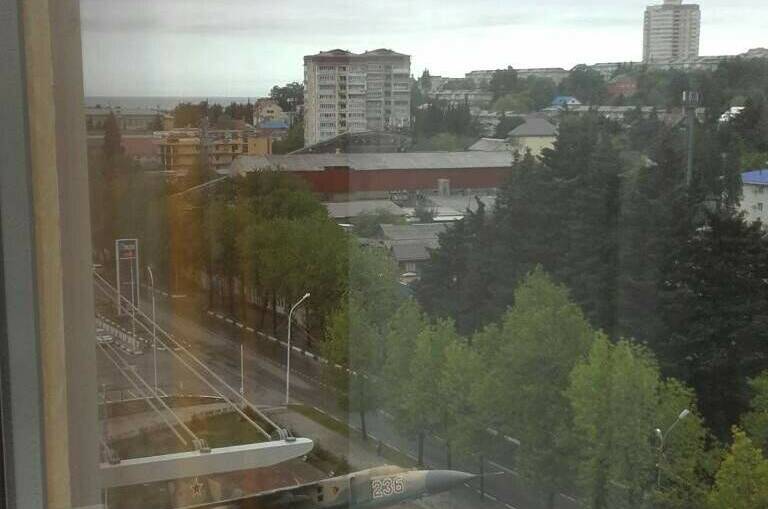 2-х комнатная квартира на Единства 1А